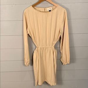 Universal Thread linen/rayon blend spring cutout waist dress with pockets size M